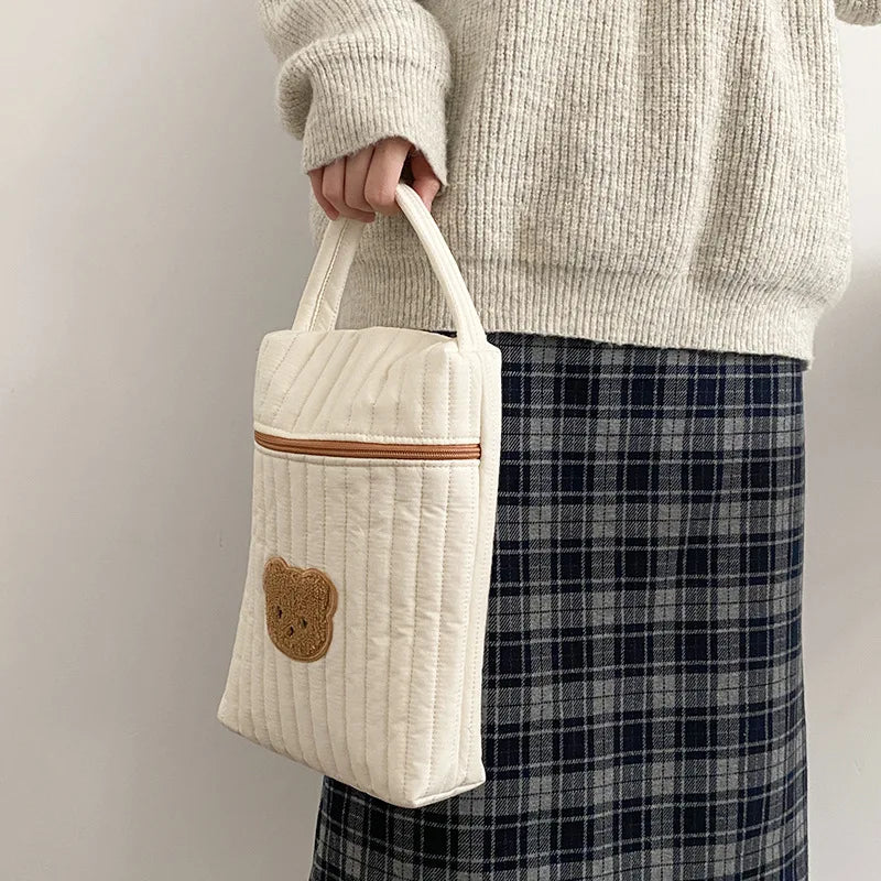 BearBag – Alles für dein Baby, stilvoll und immer griffbereit.